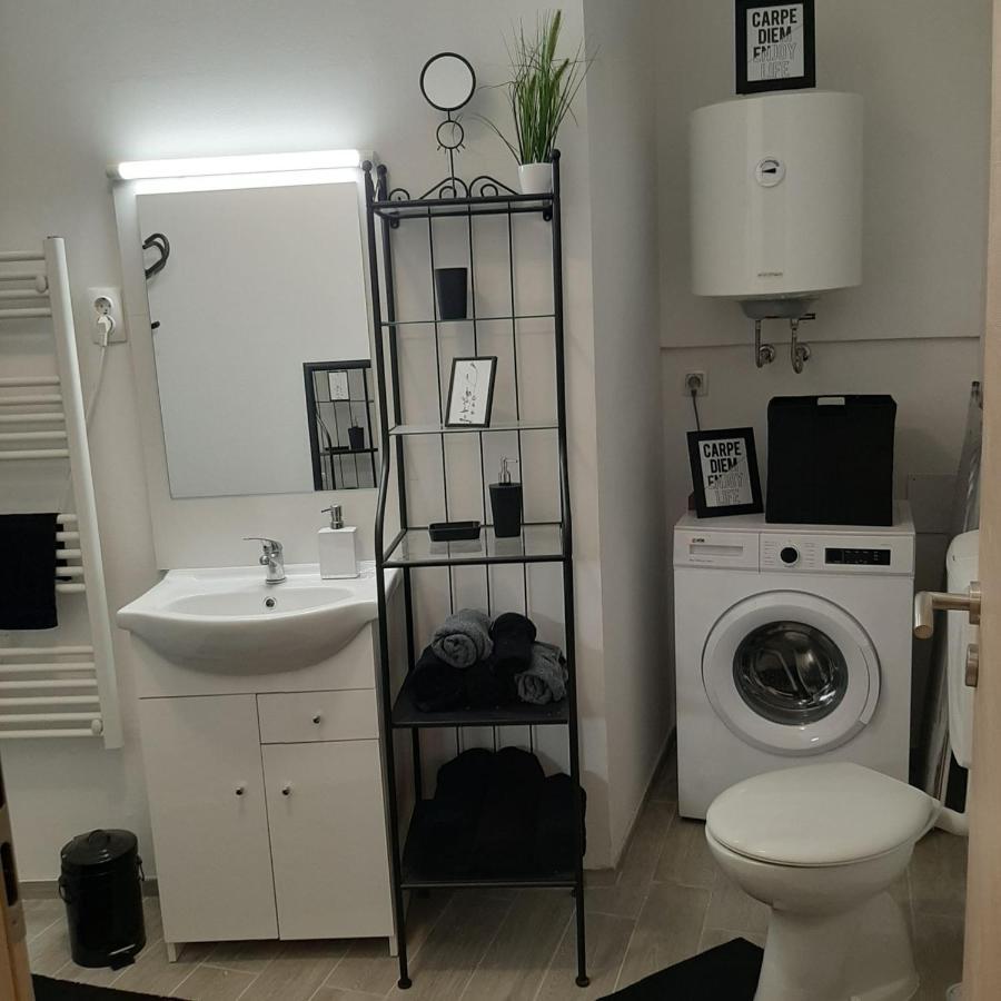 Apartment Mansarda Maribor Eksteriør bilde