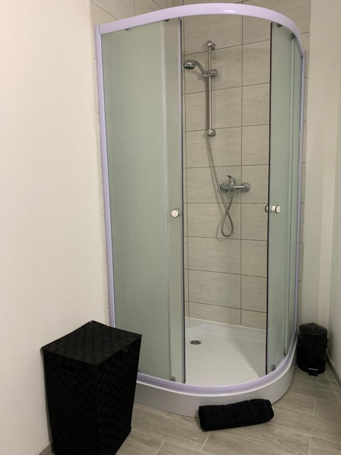 Apartment Mansarda Maribor Eksteriør bilde
