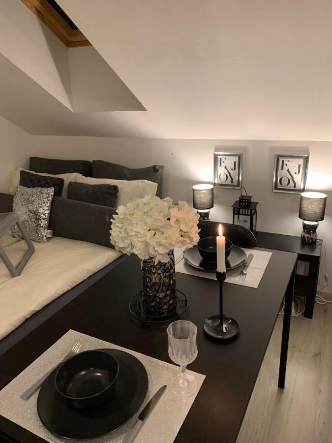 Apartment Mansarda Maribor Eksteriør bilde